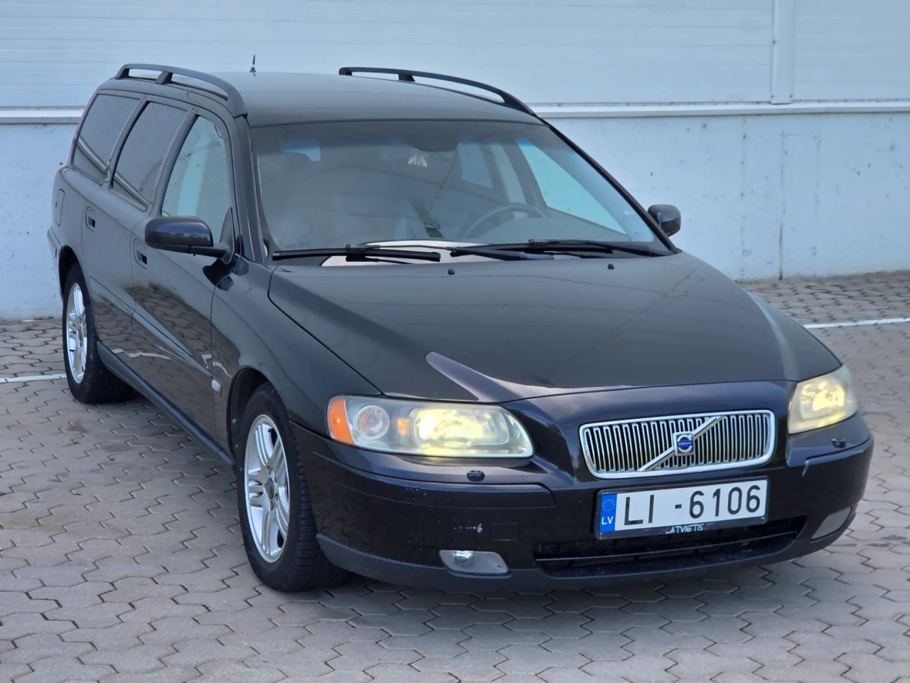 Volvo V70