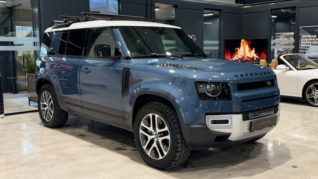 Land Rover Defender
