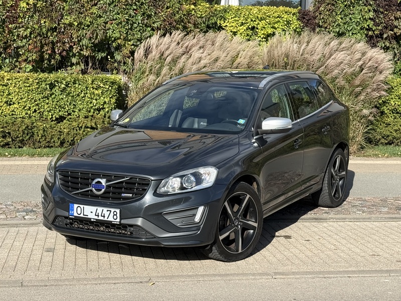 Volvo XC60 R-Design